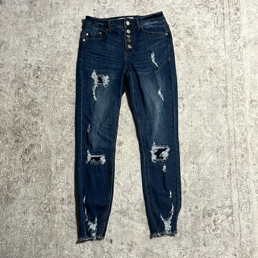 Ripped jeans size 3/26